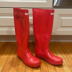 Size 8 Hunter Boots